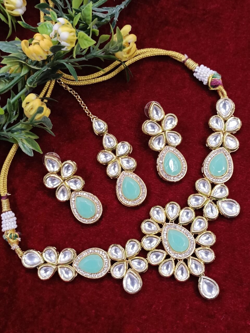 Shayna Mint Green Kundan Necklace Set