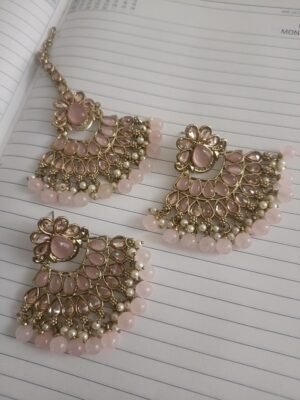 Pranima Pink Maangtika Set