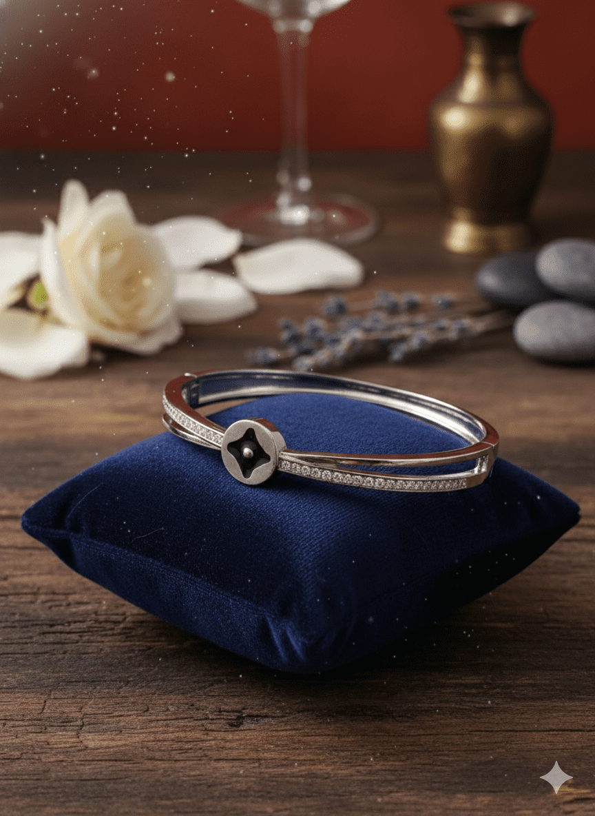 Selina Silver Anti Tarnish Star Bracelet